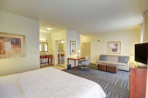 Hampton Inn & Suites Alexandria