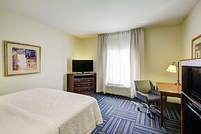 Hampton Inn & Suites Alexandria
