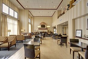 Hampton Inn & Suites Alexandria