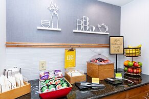 Hampton Inn & Suites Pittsburg, CA
