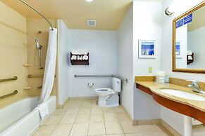 Hampton Inn & Suites Pittsburg, CA
