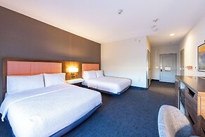 Hampton Inn & Suites Pittsburg, CA