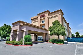 Hampton Inn & Suites Pittsburg, CA