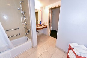 Hampton Inn & Suites Pittsburg, CA