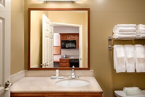 Candlewood Suites LAX Hawthorne by IHG