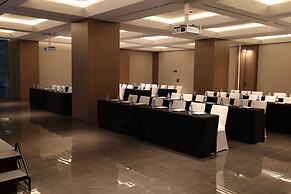 Holiday Inn Shanghai Jing'an by IHG