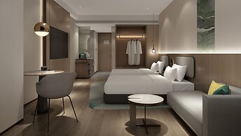 Holiday Inn Shanghai Jing'an by IHG