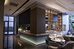 Holiday Inn Shanghai Jing'an by IHG