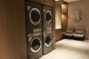 Holiday Inn Shanghai Jing'an by IHG