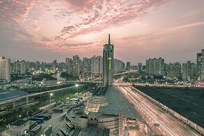 Holiday Inn Shanghai Jing'an by IHG