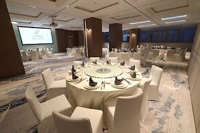 Holiday Inn Shanghai Jing'an by IHG