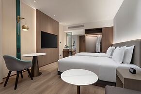 Holiday Inn Shanghai Jing'an by IHG