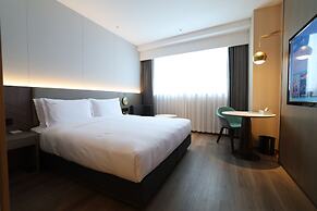 Holiday Inn Shanghai Jing'an by IHG