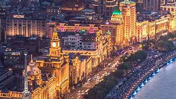 Holiday Inn Shanghai Jing'an by IHG