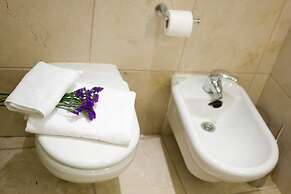 Life Apartments Giralda Suites