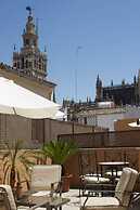Life Apartments Giralda Suites