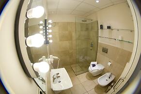 Life Apartments Giralda Suites