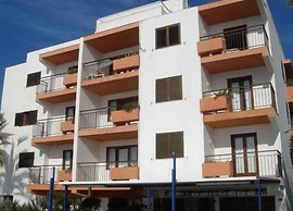 Apartamentos Llevant