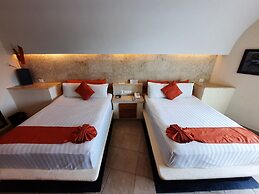 Artisan Family Hotels And Resorts Playa Esmeralda