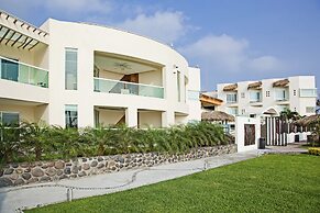 Artisan Family Hotels And Resorts Playa Esmeralda