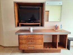 Artisan Family Hotels And Resorts Playa Esmeralda