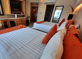 Artisan Family Hotels And Resorts Playa Esmeralda