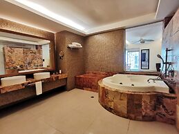 Artisan Family Hotels And Resorts Playa Esmeralda