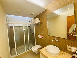 Artisan Family Hotels And Resorts Playa Esmeralda