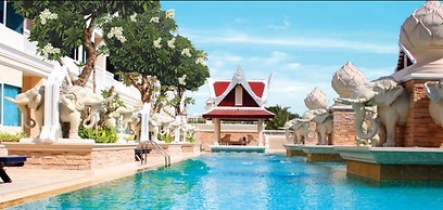 Grand Pacific Sovereign Resort & Spa