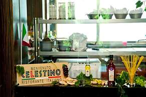 Grand Pacific Sovereign Resort & Spa