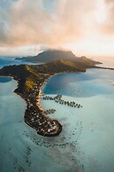 InterContinental Bora Bora Le Moana Resort