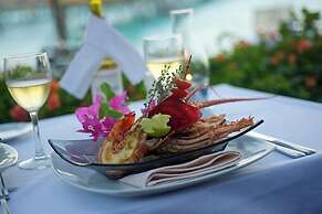 InterContinental Bora Bora Le Moana Resort