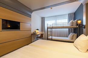 Leonardo Hotel Almere City Center