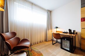 Leonardo Hotel Almere City Center