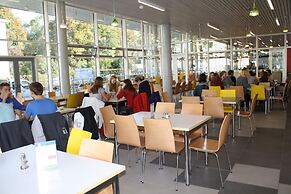 martas Gästehäuser Hauptbahnhof Berlin - Hostel