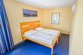 martas Gästehäuser Hauptbahnhof Berlin - Hostel