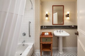 St. Eugene Golf Resort & Casino