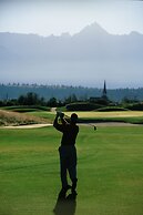 St. Eugene Golf Resort & Casino