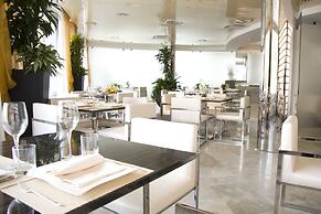 Hotel Premier & Suites