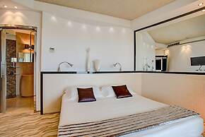 Hotel Premier & Suites