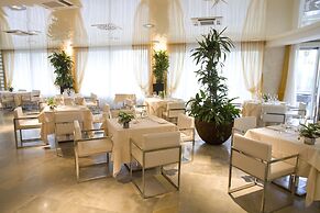 Hotel Premier & Suites