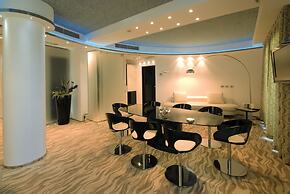 Hotel Premier & Suites