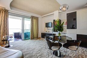 Hotel Premier & Suites