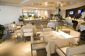 Hotel Premier & Suites