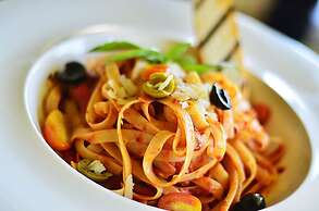 Thunderbird Resorts - Rizal