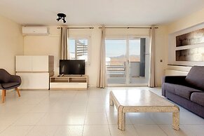 Apartamentos Maurici Park