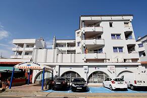 Apartamentos Maurici Park