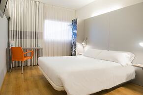 B&B Hotel Girona 2