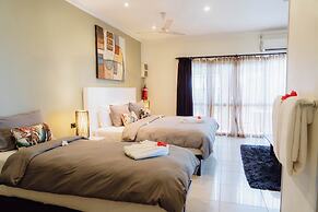 Smugglers Cove Beach Resort and Hotel