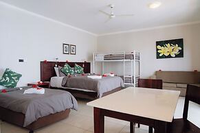 Smugglers Cove Beach Resort and Hotel